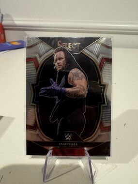 2023 Undertaker Panini Select WWE Concourse Card.